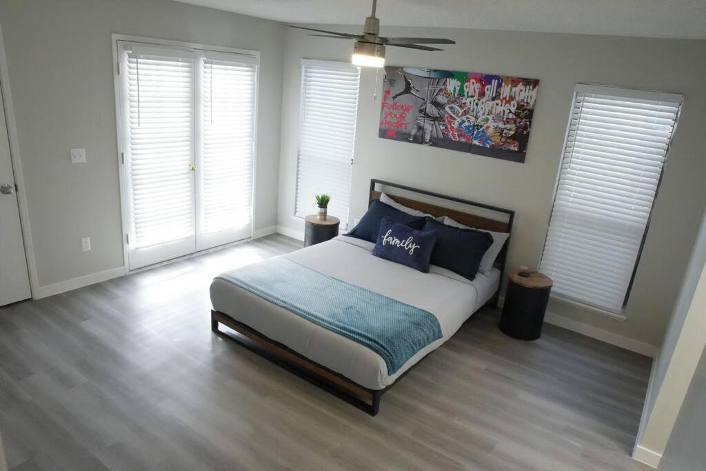 2 Bedroom Minutes From Las Vegas Strip And Airport Экстерьер фото